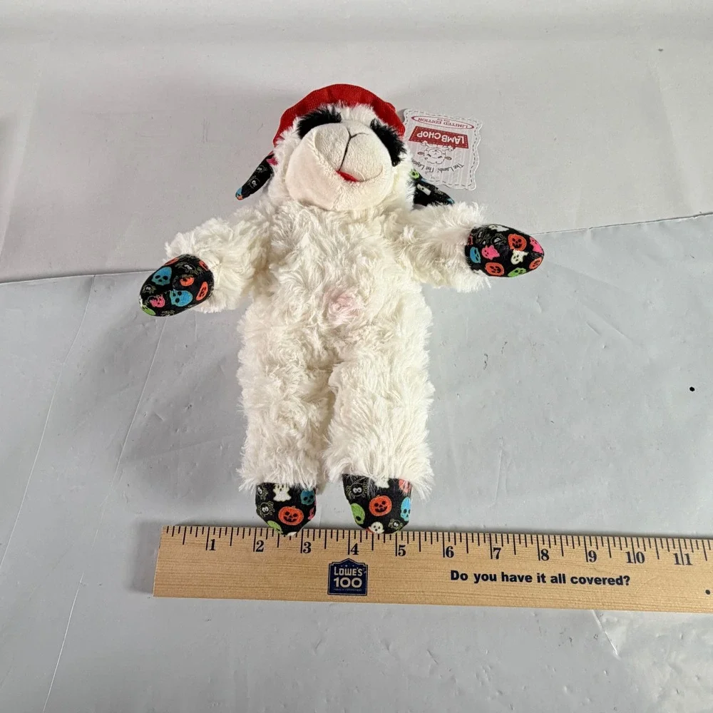Multipet Lamb Chop Limited Edition Halloween Dog Toy Skull Pumpkin Witch Hat NWT